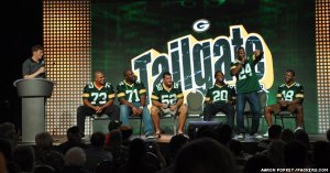 130516-tailgate-tour-dubuque-600